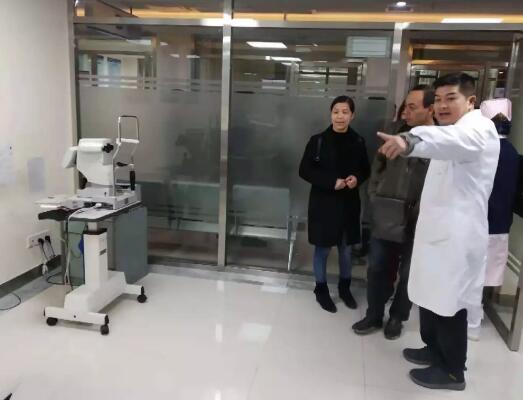 贵阳市修文县残联一行莅临贵阳阳明眼科医院参观指导 院党支部全程陪同1.jpg