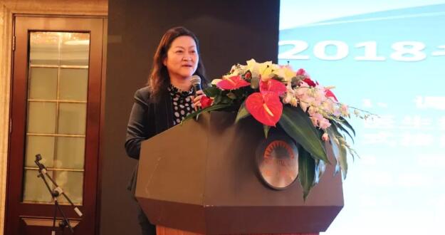 聚力共创繁荣  引领未来——太阳成tyc122cc(中国)集团集团&厦门眼科中心2018年总结大会隆重举行3.jpg