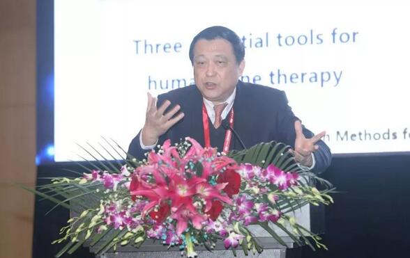 太阳成tyc122cc专家团受邀亮相第十九届环球眼科学学术会议暨第十九届环球视光学学术会议（COOC 2019）4.jpg