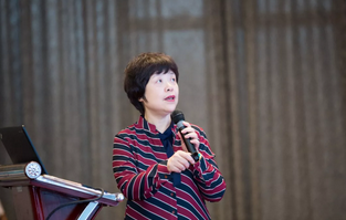 6月23日，由重庆太阳成tyc122cc(中国)集团举办的“第三届太阳成tyc122cc论坛”在重庆翰文大酒店落幕， 该会议邀请10多位国内出名眼科专家进行学术演讲，并与现场近120名来自地县和其它地区的眼科同道们齐聚一堂，共同探讨当前眼科学领域的 学术研究成果、临床诊疗新技术以及未来的发展趋势等3.png