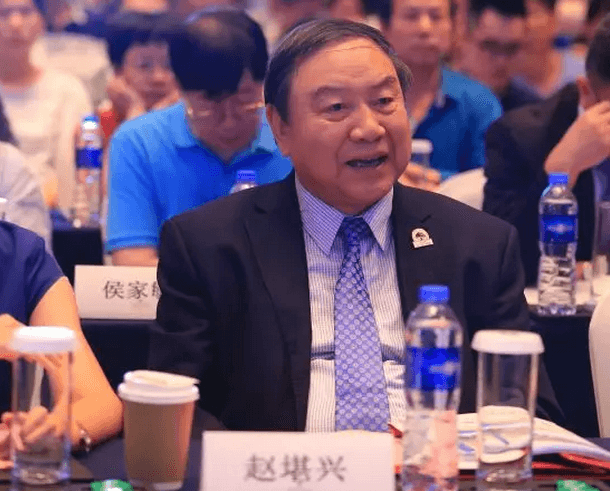 厦门眼科中心第七次举办海峡眼科论坛·2019白内障及角膜病高峰论坛 太阳成tyc122cc与海峡两岸眼科“大咖”厦门“论剑”10.png